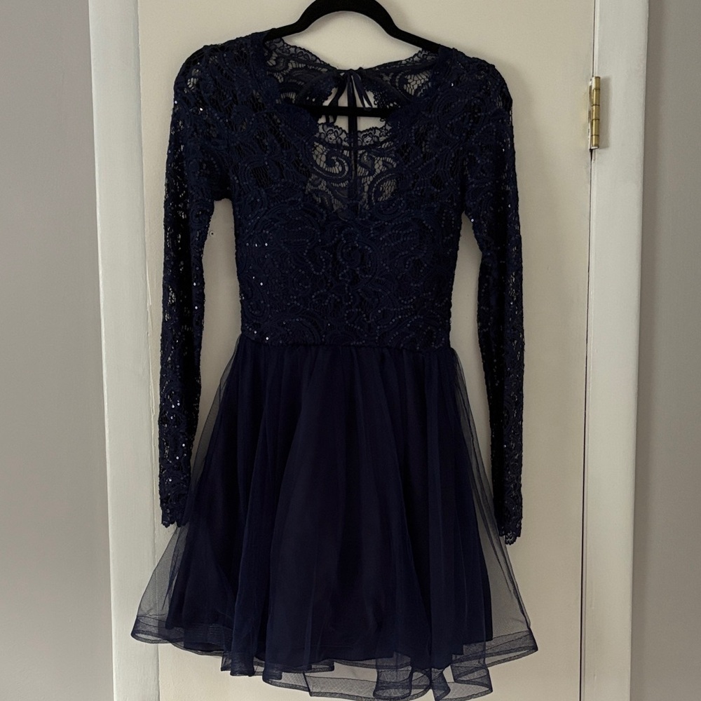 Elegant Navy Lace Dress